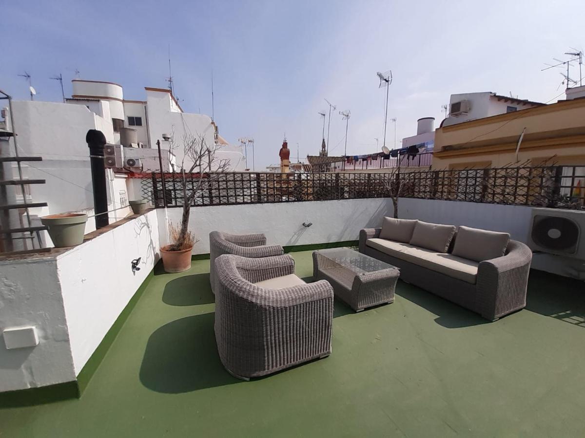 塞维利亚Champion Duplex Terrace And Garage Old Town 6 Pax公寓 外观 照片